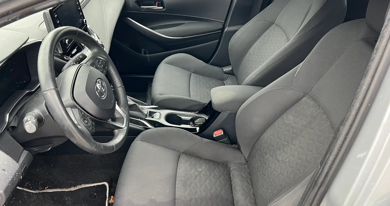 Toyota Corolla cena 37900 przebieg: 76000, rok produkcji 2020 z Chodzież małe 172